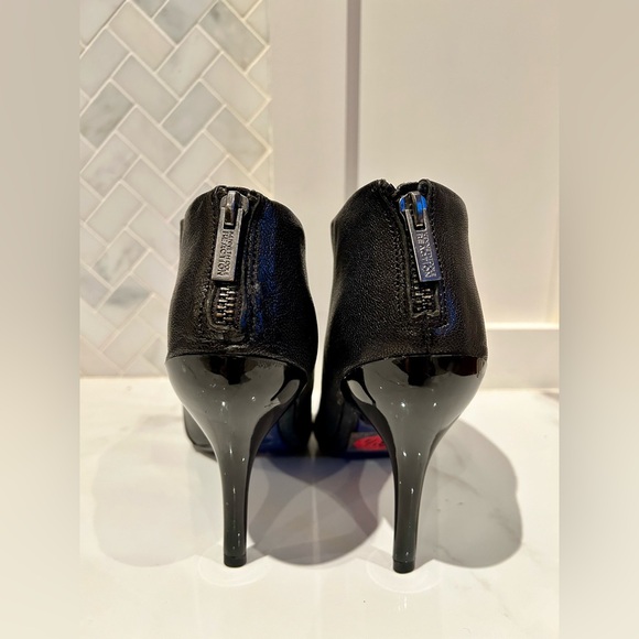NWT! Kenneth Cole Reaction Leather Booties - Picture 4 of 6